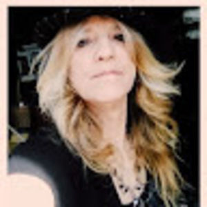 Meet your Posher, Sandy